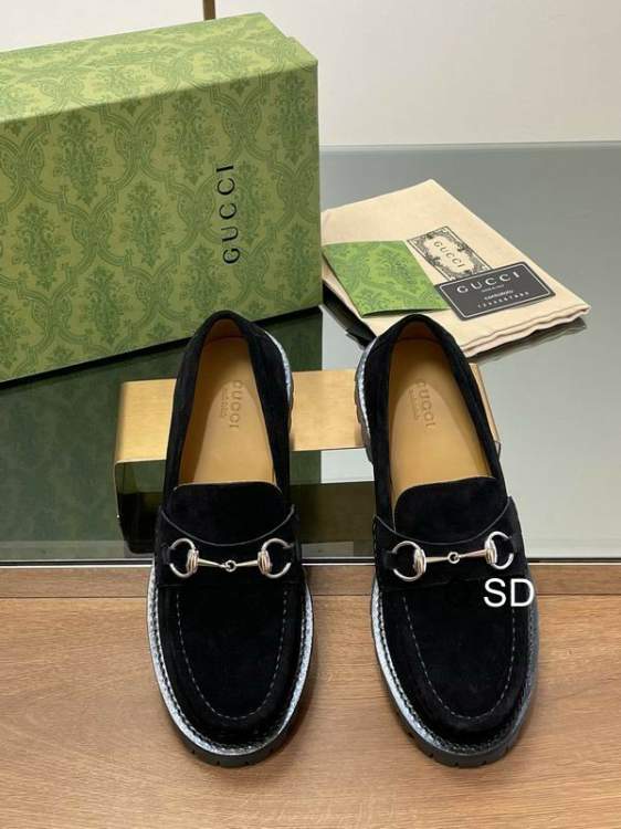 Picture of Gucci Shoes _SKUGuccisz35-40SD01355922